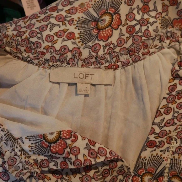 LOFT Flowerbud Button Sleeve Dress Size XS EUC - Picture 4 of 8